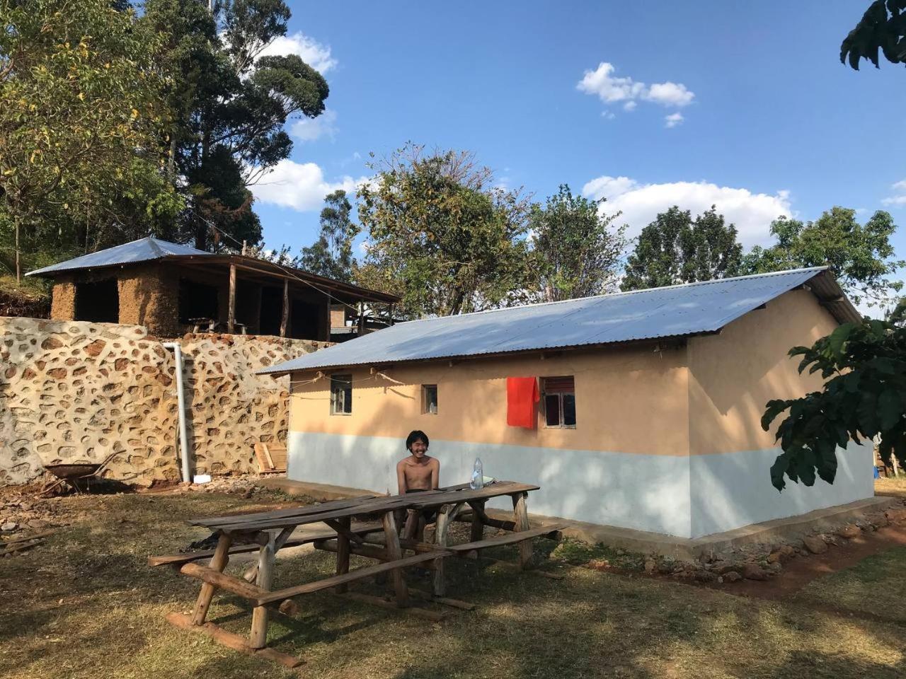Sipi Backpackers Apartment Kapchorwa Ngoại thất bức ảnh